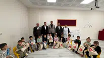 Koyulhisar’da Öğrencilere Kırtasiye Desteği
