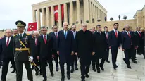 Cumhurbaşkanı Erdoğan Anıtkabir özel defterini imzaladı! Dikkat çeken Türkiye yüzyılı mesajı