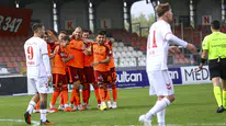 Ümraniyespor Sahasında Şov Yaptı: Sivasspor 4 Golle Dağıldı