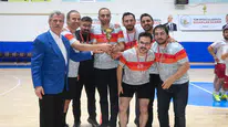 Sivas Cumhuriyet Üniversitesi Futsal Turnuvasında Üçüncü Oldu