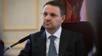 Adalet Bakanlığı'na 15 bin sözleşmeli personel alınacak