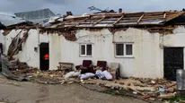 Sivas’ta Kuvvetli Rüzgâr Çatılara Zarar Verdi