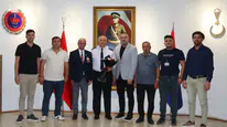 Şehit Yakınları ve Gazilerden İl Jandarma Komutanlığına Anlamlı Ziyaret