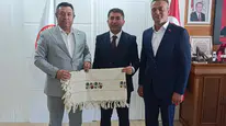 Zara'da Siyaset ve Bürokrasi Zirvesi! Komşu Şehirden Sürpriz Ziyaret...