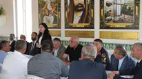 Sivas'ta Aşure Günü Bereketine Büyük Katılım! İlçe Protokolü Oradaydı