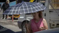 Türkiye'de Sıcak Hava Etkisini Sürdürecek: Termometreler 42 Dereceyi Görecek