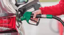Akaryakıta gece yarısı zammı! Tabela değişti, motorin 80 lirayı gördü