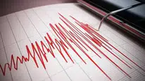 Napoli'de Korkutan Deprem İtalya Sokaklara Döküldü Seferler Durduruldu