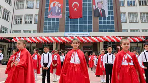 Vali Şimşek Açıkladı: Sivas’ta 18 Yeni Okul Hizmete Girdi
