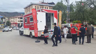 Sivas'ta Mobil Sosyal Hizmet Aracı Doğanşar'da Vatandaşlarla Buluştu