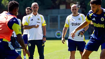 Fenerbahçe'de İsmail Kartal Takımın Başında Antrenmana Çıktı! Romelu Lukaku İle Gülümseten Anlar