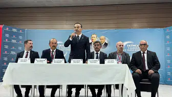 MHP Sivas Milletvekili Ahmet Özyürek Erzincan 15. Olağan İl Kongresi’ne Divan Başkanı Olarak Katıldı
