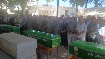 Bozova'daki Katliam Gibi Kazada Acı Veda! Aynı Aileden 4 Kişi Yan Yana Defnedildi