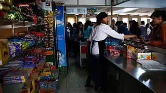 Okul kantinlerinde fiyatlar belli oldu, tost ayran kaç paradan satılacak?