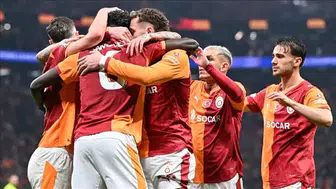 Galatasaray'ın Trabzonspor Maçı Kamp Kadrosu Açıklandı: 4 Yıldız Yok