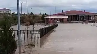 Sivas'ta Sağanak Alarmı: Köyler ve Mesire Alanı Sular Altında