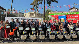 Adana'da 27 Kadına 840 Bin TL'lik Hibe! Makineler Teslim Edildi