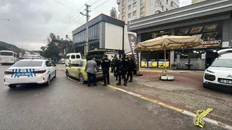 Gebze'de Emlak Ofisinde Kanlı Kavga! Bir Kişi Hayatını Kaybetti