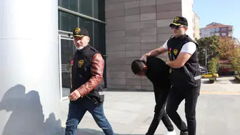 Eskişehir'de Öğrenciden Tespih Bahanesiyle Para Alma İddiası! Şüpheli Adliyede