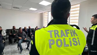 Altınyayla’da Okul Servis Şoförlerine Güvenli Taşımacılık Eğitimi