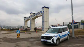 Sivas’ta Okul Çevrelerinde Sıkı Denetim: 2 Bin 823 Kişi Sorgulandı