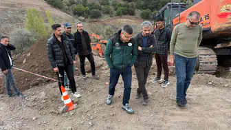 Sivas Hafik’te Koç Regülatörü ve İletim Hattı’nda Çalışmalar Yerinde İncelendi
