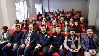 Koyulhisar’da Muhtarlarla İstişare Toplantısı Gerçekleştirildi