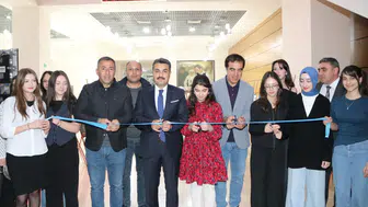 Sivas Fen Lisesi Öğrencilerinden Âşık Veysel’e Duygu Yüklü Anma Programı