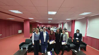 Hafik Kamer Örnek MYO’da Bağımlılıkla Mücadele Konferansı Gerçekleştirildi