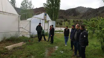Kaymakam Kukuş Zarar Gören Tarım Arazilerini İnceledi