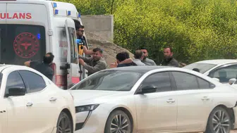 İnşaat İşçilerinin Sopalı Kavgasında Ambulansa Saldırı Girişimi