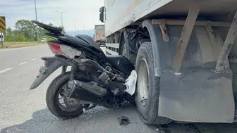 Kamyonun Altına Ok Gibi Saplandı! Sivas’tan Emekli Emniyet Mensubundan Kahreden Haber!