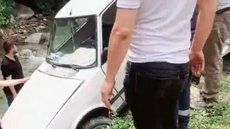 Yahyalı’da Korkunç Kaza! Uçuruma Yuvarlanan Otomobil Suyun İçine Gömüldü!