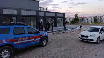 Adıyaman'da Sokak Ortasında İki Grup Birbirine Girdi: 1 Yaralı