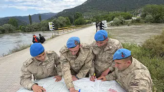 216 Personel ve 6 Dronla 8 Farklı Bölgede Eş Zamanlı Arama