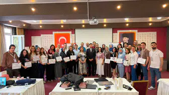 Türkiye'nin Dört Bir Yanından Gelen Öğretmenler Sivas'ta Dijital Eğitim İçin Bir Araya Geldi