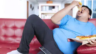 Obezler obez olmayanlardan daha mutlu