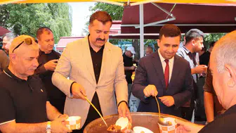 Suşehri’nde Karne Heyecanı ve Aşure Bereketi