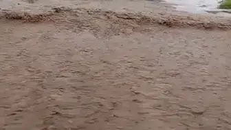 Sivas'ta kuvvetli dolu yağışı beraberinde sele neden oldu