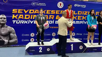 Sivaslı Boksör Ecrin Ülkü Asanakut Türkiye İkincisi Oldu