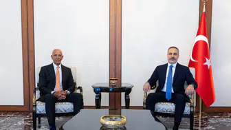 Hakan Fidan, ABD Büyükelçisi Barrack ile görüştü