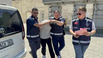 Samsun'da Sokak Ortasında İğrenç Takip! Genç Kadını Taciz Eden O Şüp...