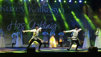 Kuzey Kafkas Kültür ve Sanat Festivali Sivas'ta Coşkuyla Sona Erdi