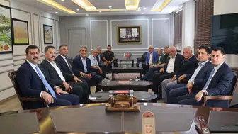 Koyulhisar Kaymakamı Yunus Emre Yıldız'a Hayırlı Olsun Ziyaretleri Sürüyor