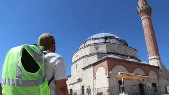 İlahi Aşk İçin İkinci Kez Yollarda: Yürüyerek Kabe'ye Gidiyor