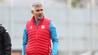 İsmet Taşdemir Planını Belirledi: Sivasspor Derbi Öncesi Kampa Giriyor