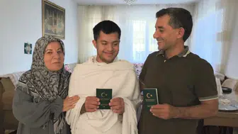 Mersin'de Gözyaşları İçinde Dua Etmişti: Engelli Genç Kutsal Topraklara Gidiyor