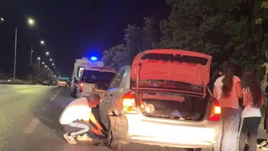 Sivas’tan Bursa’ya Giden Aile Eskişehir’de Kaza Yaptı