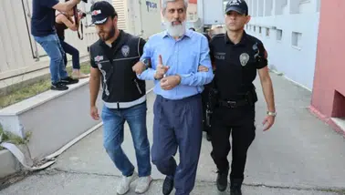 Alparslan Kuytul soruşturmasında 35 şüpheli tutuklandı