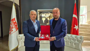 Sivasspor’a Demiryol-İş Sendikası’ndan Destek Ziyareti